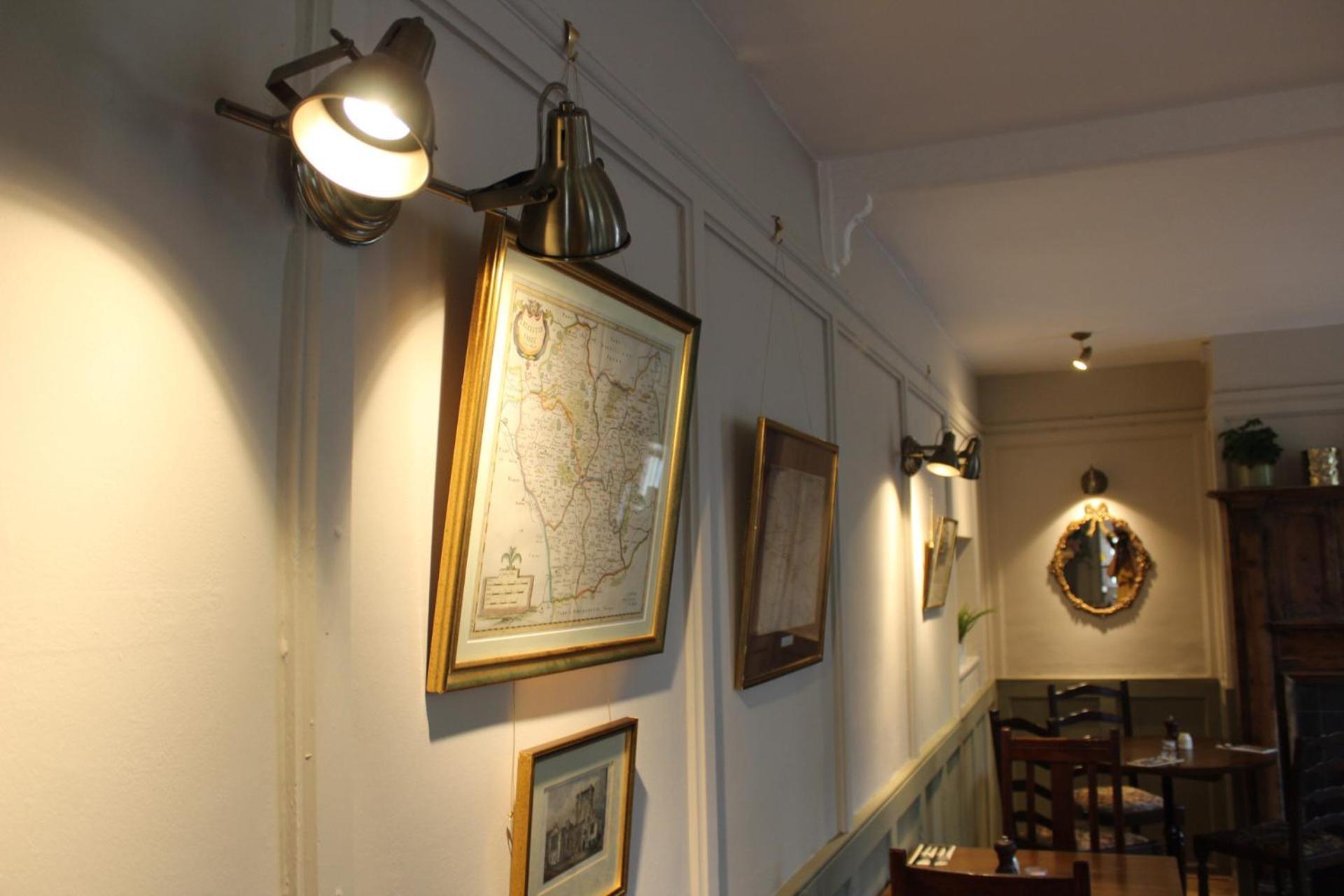 The Unicorn Inn Newton Solney Exterior foto